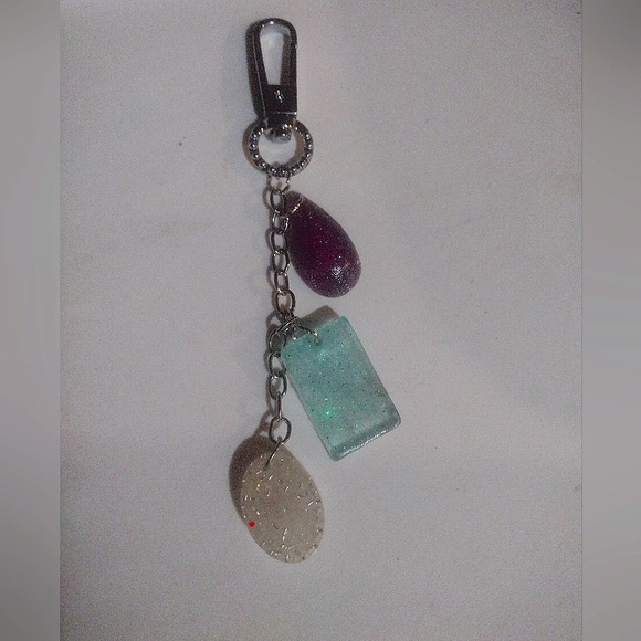 Handmade keychain - Picture 1 of 2